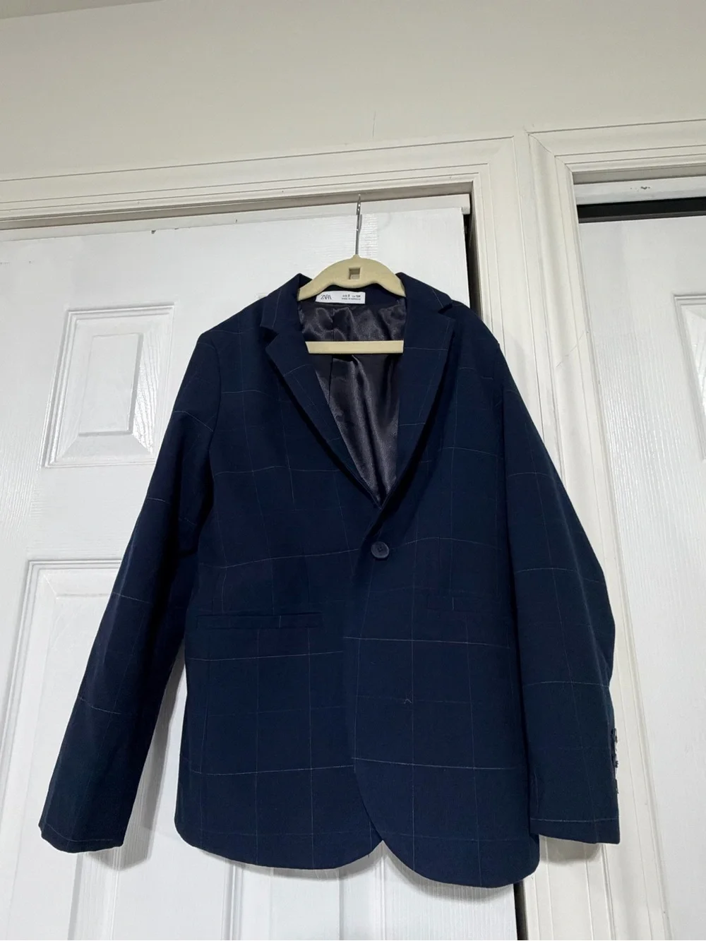 Zara Boys Navy Blue Windowpane Plaid 2-Piece Suit – Size 9 / 140